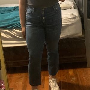 Flared American eagle high rise jeans